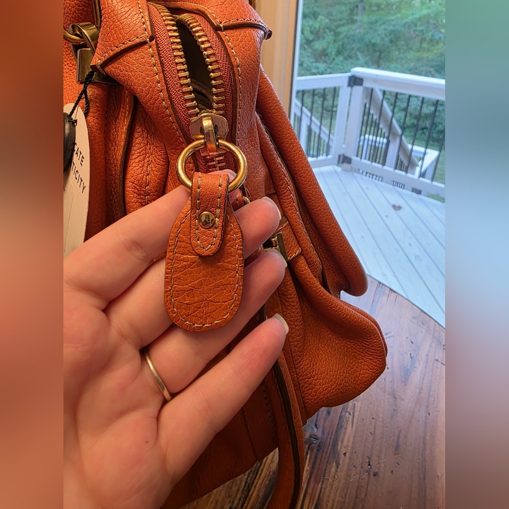🧡 Authenticated Chloé Paraty Medium Satchel Bag in Orange Leather Suntan - Picture 16 of 16